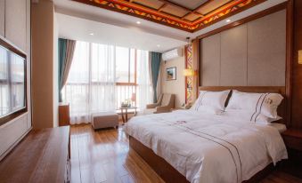 Lancang Chashan Spring Rain Hotel