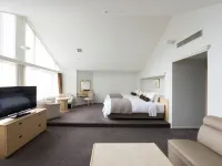 Rusutsu Resort Hotel & Convention