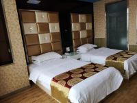 速8酒店(上海新奉公路头桥店) - 标准双床房