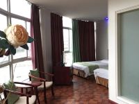 南京湖东大酒店 - 标准双床房