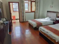 Xianghe Hotel Hotels in Gongga
