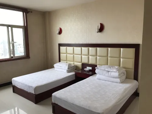 Shenmu Zengji Business Hotel