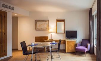 Apartamentos Leganitos - Housity