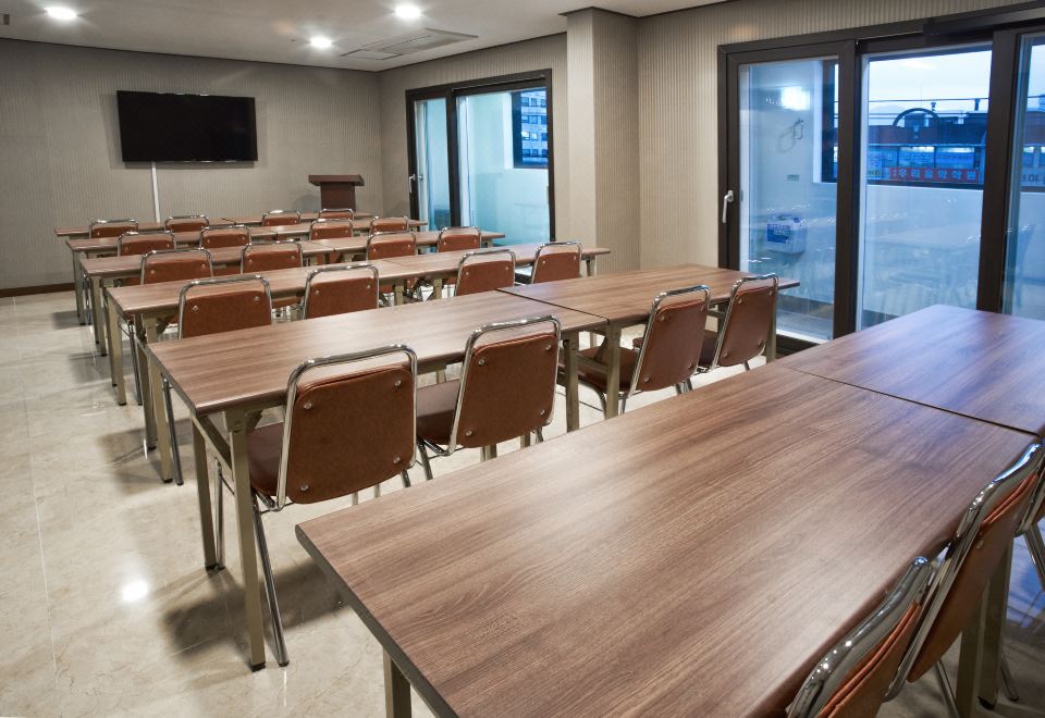 CS프리미어호텔의 루프탑 테라스 이미지