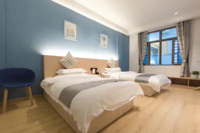 Huayi Hotel (Ganxian Guangcai People's Square) Các khách sạn ở Cám Châu
