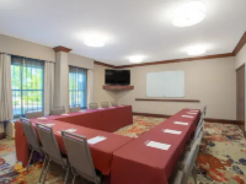 แฮมป์ตันอินน์ บอสตัน/มาร์ลโบโร โรงแรมในมาร์ลเบรอ