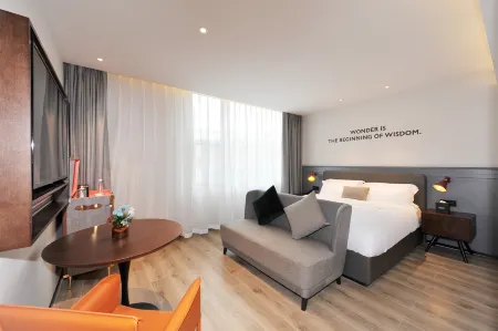 City Select Hotel (339 Tianfu Panda Tower Shop, Chunxi Road, Chengdu)