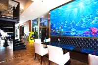 V20 Boutique Jacuzzi Hotel