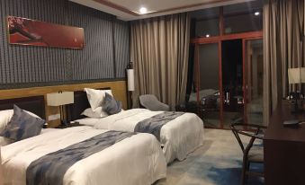 Xingren Renshan Renhai Resort