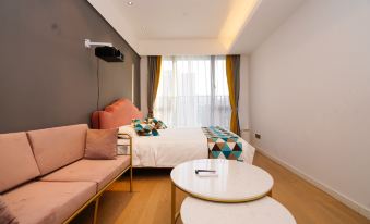 Huayushi Apartment Hotel
