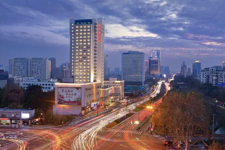 Shanshui Hotel Отели рядом с достопримечательностью «Zhanqian Square»