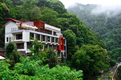 Yunzhihui Muquan Hot Spring Boutique Health Hotel Các khách sạn ở Long Thắng