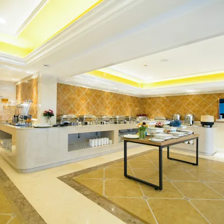 Vienna Hotel (Xi'an The Mixc Sanqiao Metro Station) Отели рядом с достопримечательностью «Горячая Источники Большого Цзян»