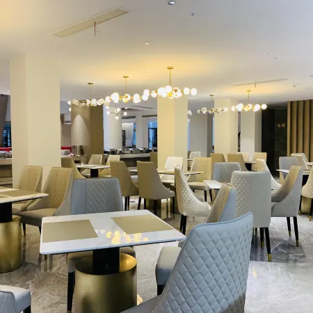 Jianguo Hidden Hotel(Yangzhou Thin West Lake)