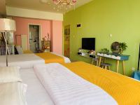 青岛海上石公寓 - 温馨大床房