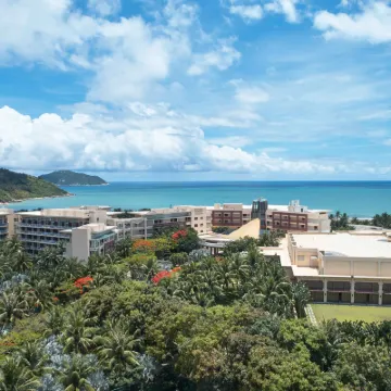 Four Points By Sheraton Shenzhou Peninsula Hotels near Shenzhou Peninsula Lighthouse