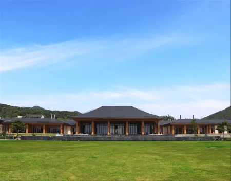 Zhoulv Nanyuan Maritime Silk Road Hotel