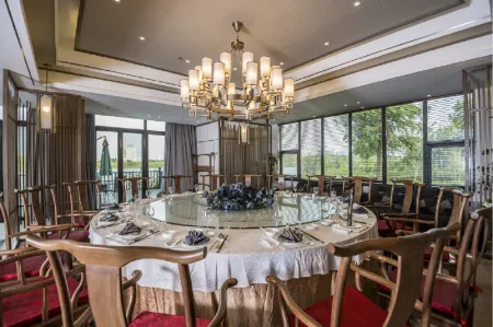 Renwen Yuexi Hotel Отели рядом с достопримечательностью «Junzhang Mountain»