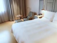 全季酒店(安庆人民路步行街酒店) - 零压高级大床房