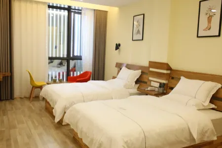 Qingshui Hotel Отели рядом с достопримечательностью «Chishui Ancient City Wall»