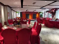香迪雅酒店（龍裏高鐵北站體育場店） - 早餐