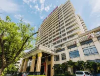 Zhujiang Crystal Hotel Hotels in Wuzhishan