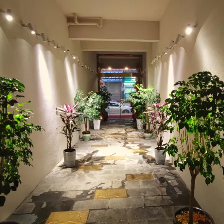 zuoyou hotel