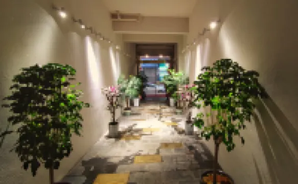 zuoyou hotel