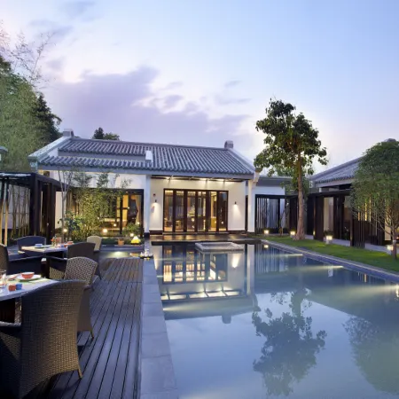 Banyan Tree Tengchong