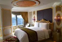 The Legend Hotel Fu Chun Jiang - 5-Star