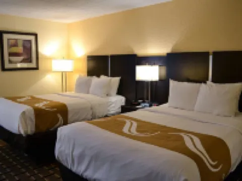 Baymont by Wyndham Dunmore โรงแรมในDunmore