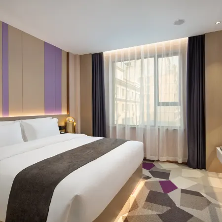 Lavande Hotel (Wal-mart Store, East Yueyang High-speed Railway Station)