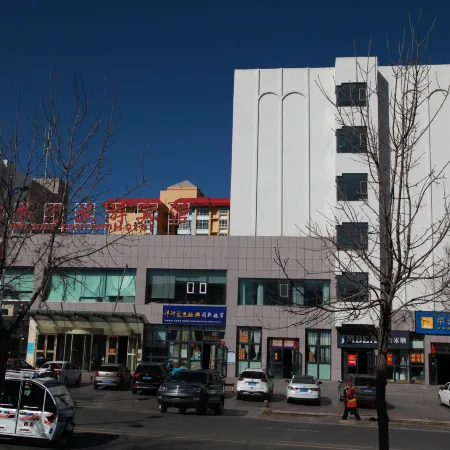 Jmunai Tourist Hotel
