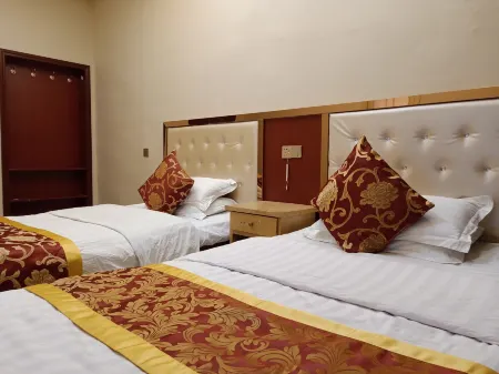 Xinye Liangyuan Hotel Отели в г. Синьэ