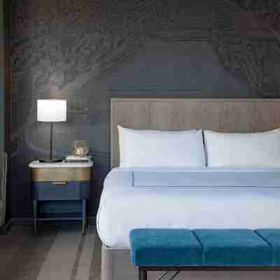 The Marquette Hotel, Curio Collection by Hilton Rooms