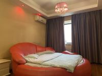西安艺术主题酒店公寓 - 浪漫圆床房