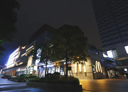 VICTORIA Hotel (Gushu Subway Station, Shenzhen Airport)