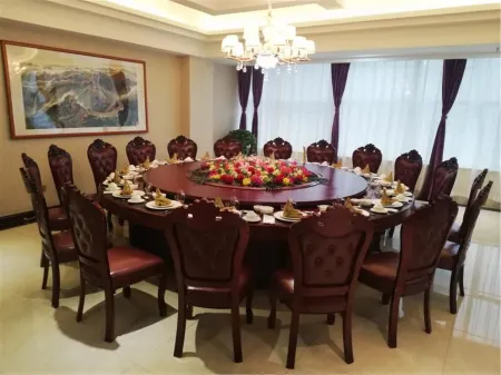 Chengnan Impression Banquet Hotel Отели в г. Шэньму