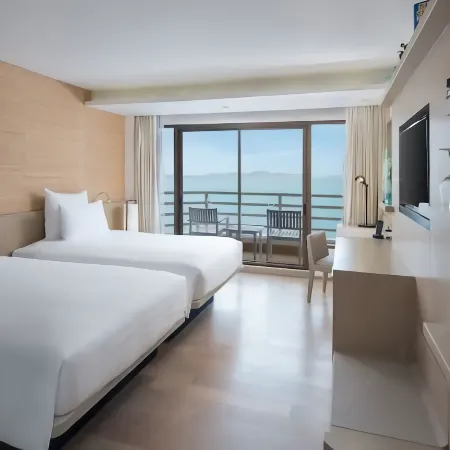 Pullman Pattaya Hotel G