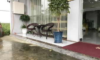 Guilin Huajianshe Fashion Homestay (Liangjiang International Airport)