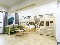 眉山炫窩電競酒店 鄰近眉山萬達廣場(建設中)的酒店