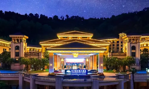 Felton Grand Hotel Bazhong