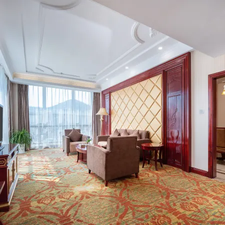 Shenglong International Hotel (Yan'an Railway Station)