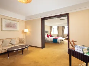 Anqing Country Garden Fengyue Phoenix Hotel (Wanda Plaza Branch)