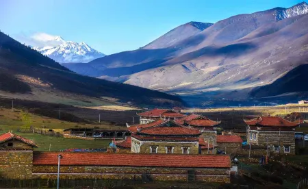 Lenggacuo Inn Отели рядом с достопримечательностью «Quanhua Shoal»