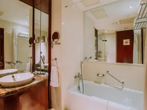 월드 트레이드 호텔 타이위안