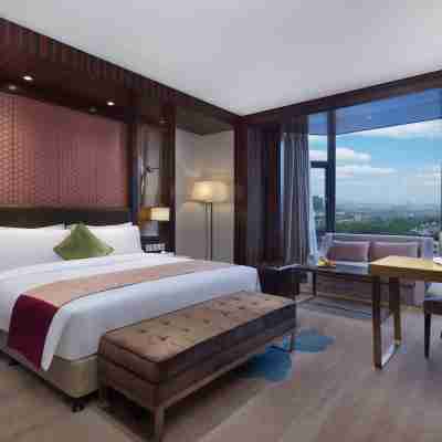 天倫皇朝國際酒店(赤壁北站人民醫院店) Rooms