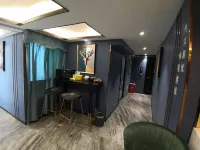 Boyue Travel Homestay (Changsha Wu Yi Square IFS)