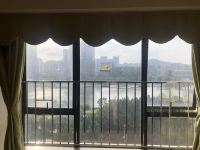 锐思堡国际公寓(广州南沙万达广场店) - 豪华大床房