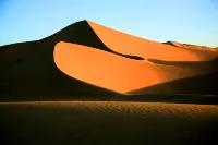 Dunhuang Mountian Spring Hostel
